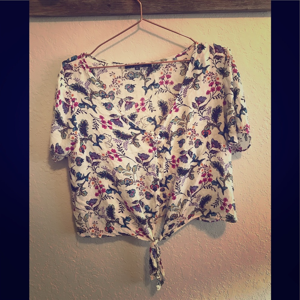 Cute floral crop top